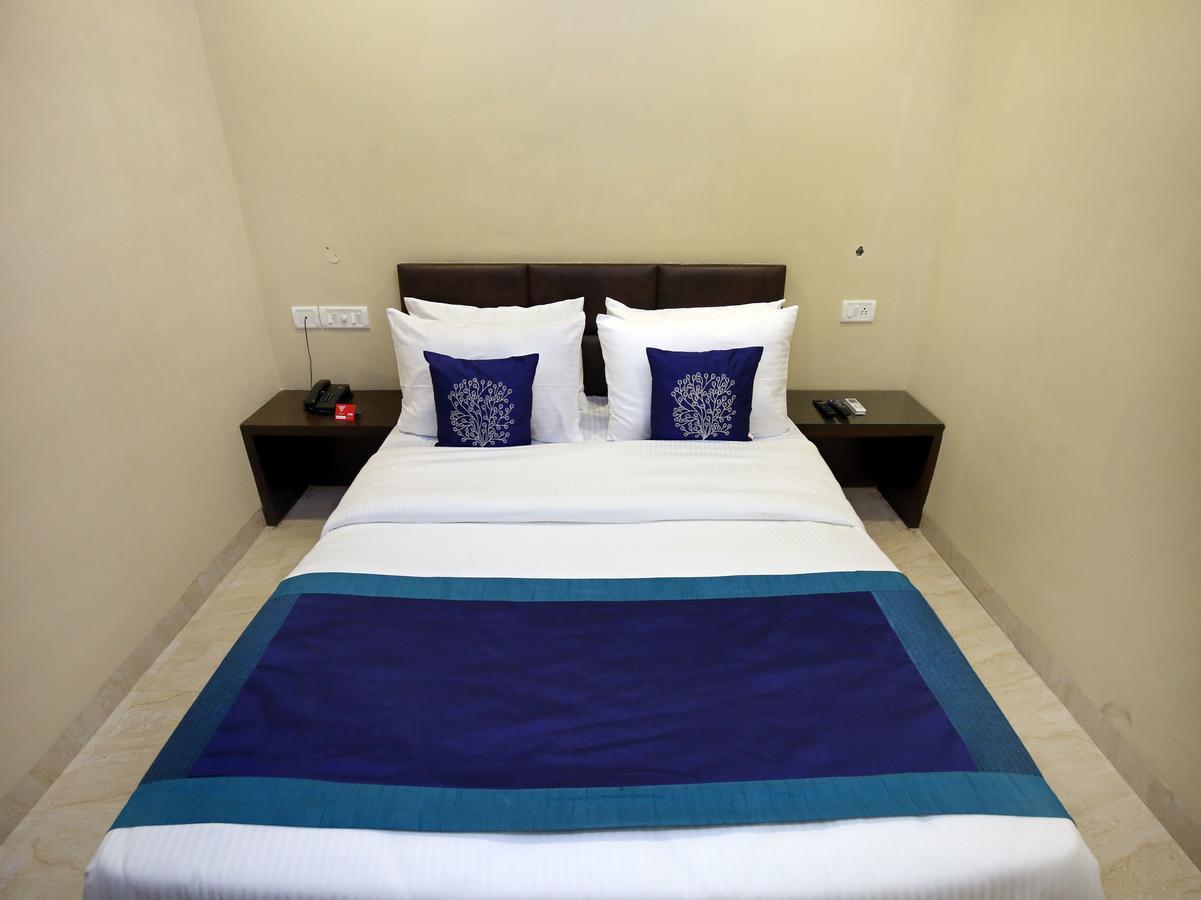 Capital O 9822 Hotel Seven Chandigarh Exterior photo